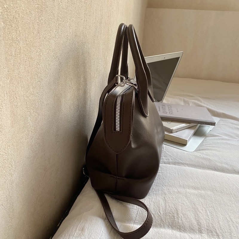 MOODS Vintage Top-handle Bags  - Interior Design Trends 2026 บทวิจารณ์และราคา