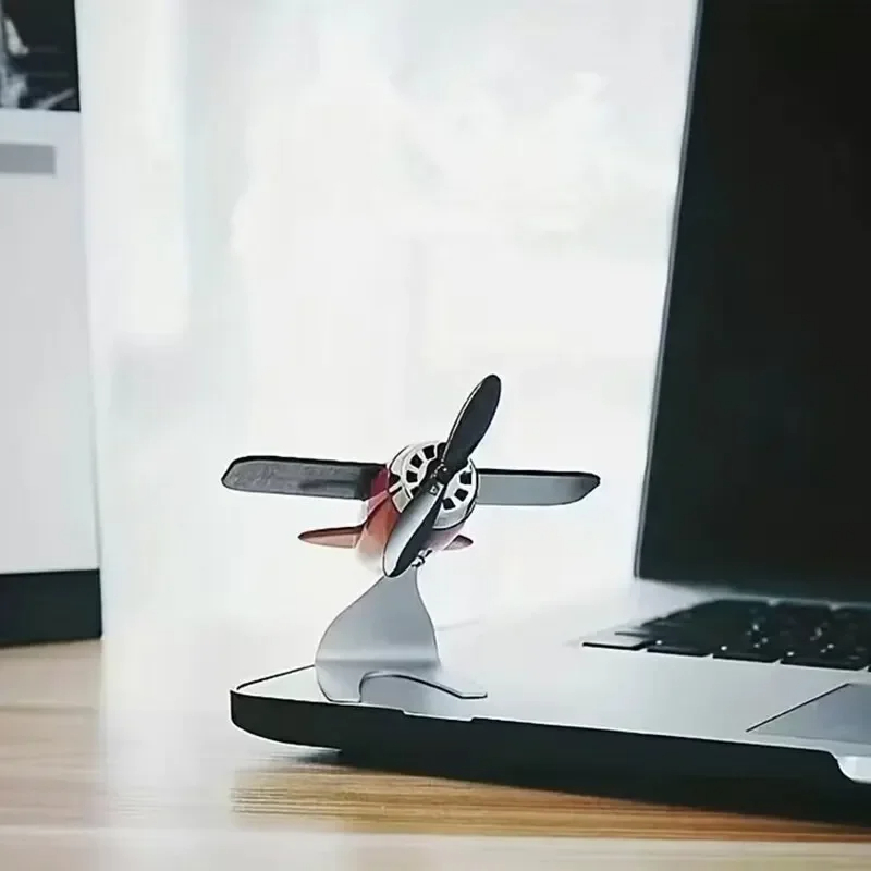 Solar Airplane Creative Men's  - Interior Design Mockup บทวิจารณ์และราคา